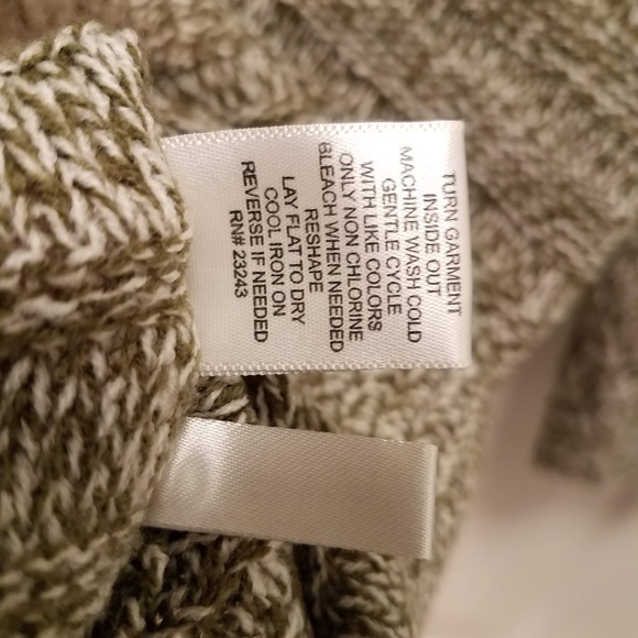 New York & Company Sweater - Picture 5 of 5